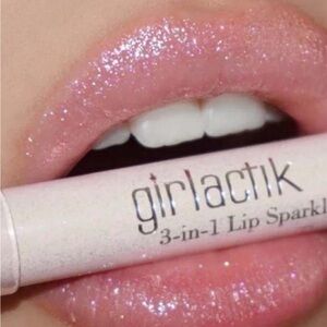 GIRLACTIK 3-in-1 Lip Sparkle - Pink- in box